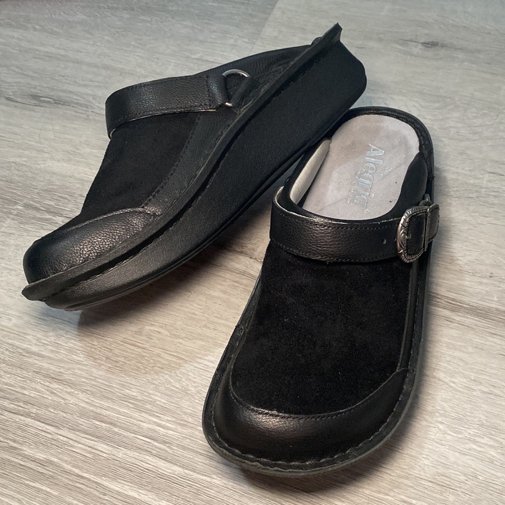 Algeria Seville Water Resistant Flex Clog Mule